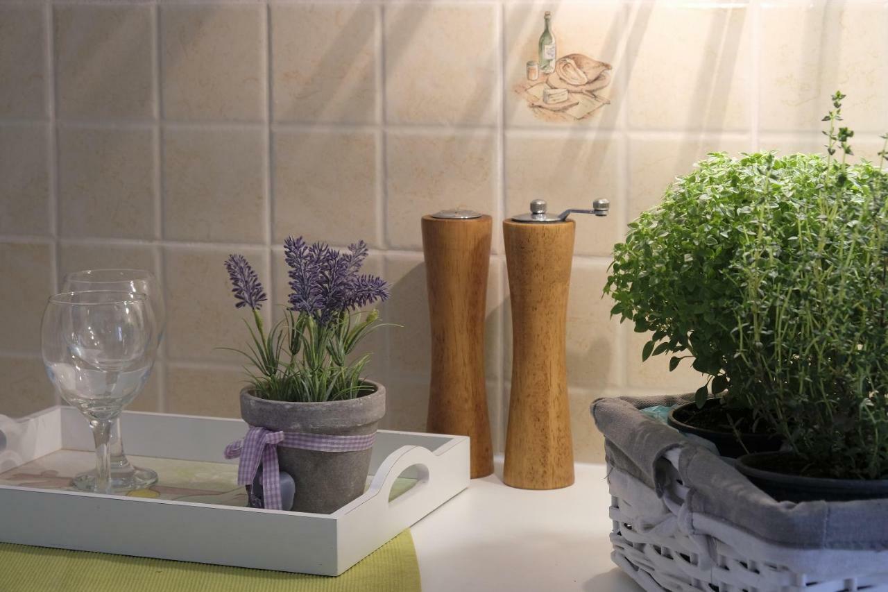 Stone Gate Apartment Zagreb Bagian luar foto